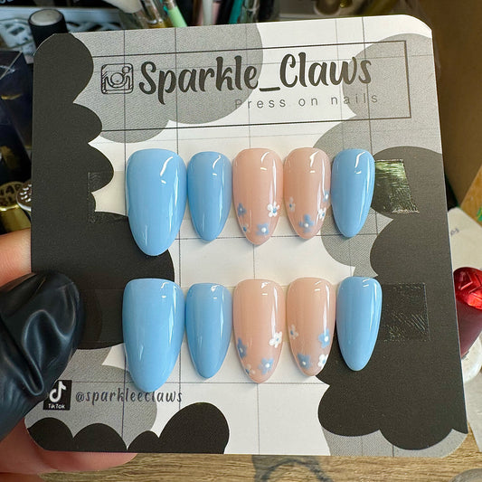 Dainty French with flowers - Custom colours